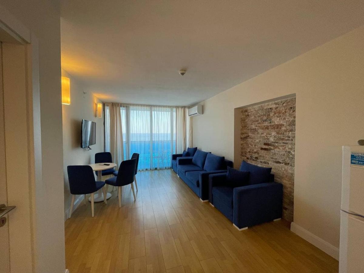 Aparthotel Orbi City Sea View Batumi Exteriör bild