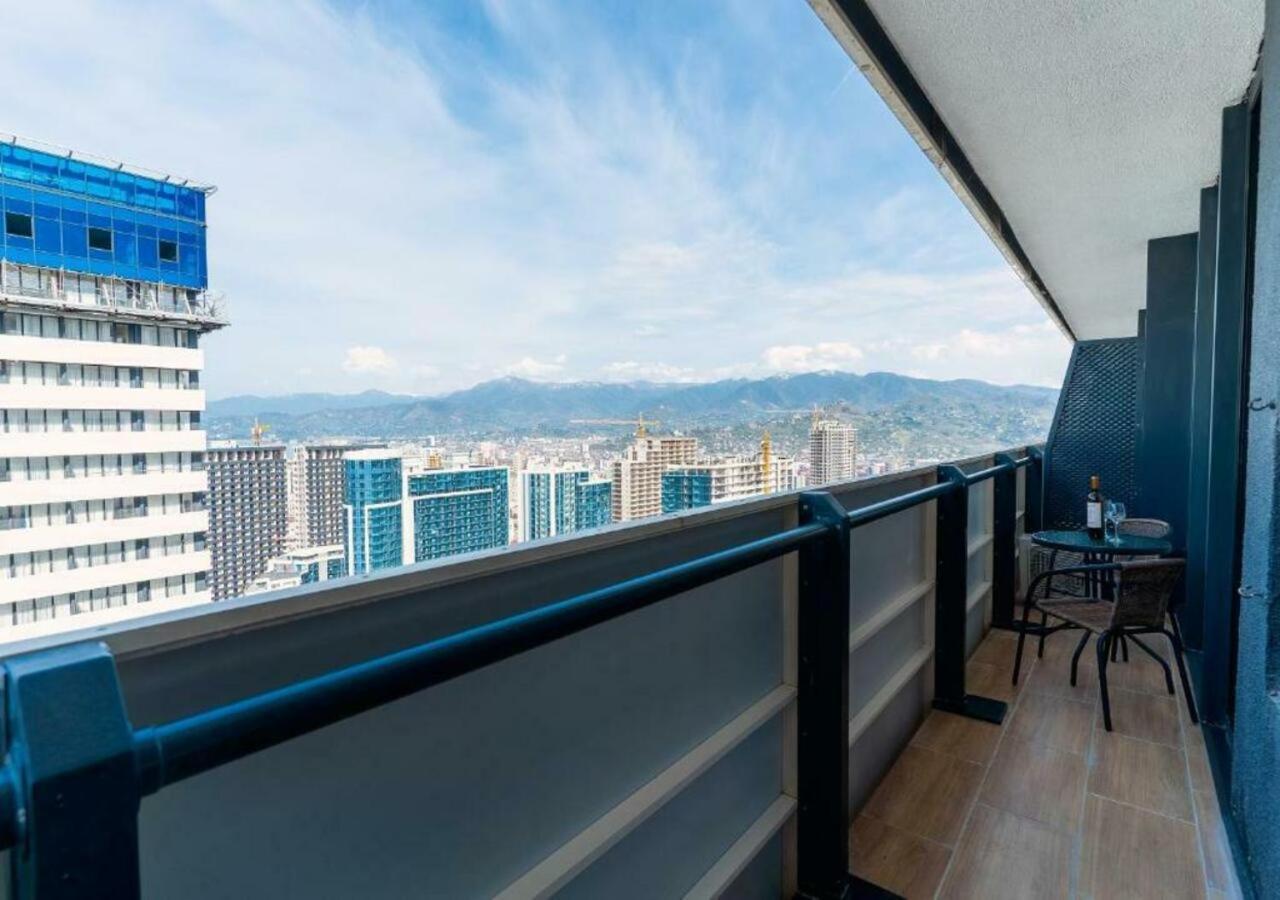 Aparthotel Orbi City Sea View Batumi Exteriör bild