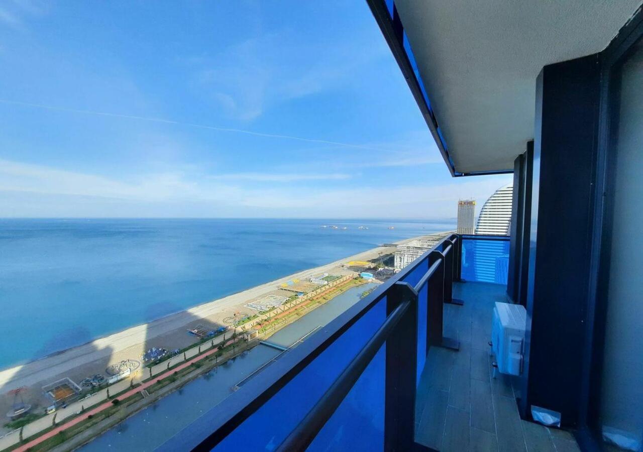 Aparthotel Orbi City Sea View Batumi Exteriör bild