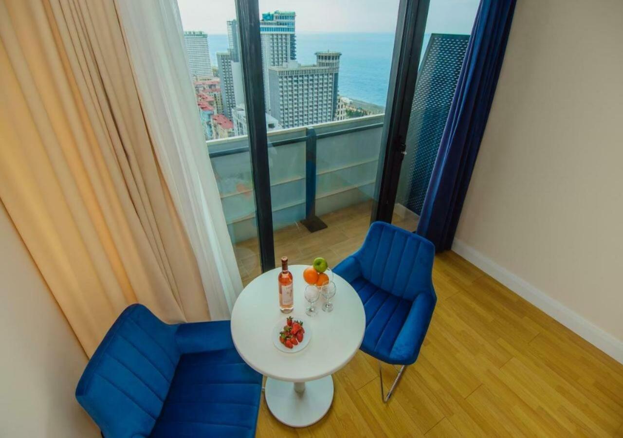 Aparthotel Orbi City Sea View Batumi Exteriör bild